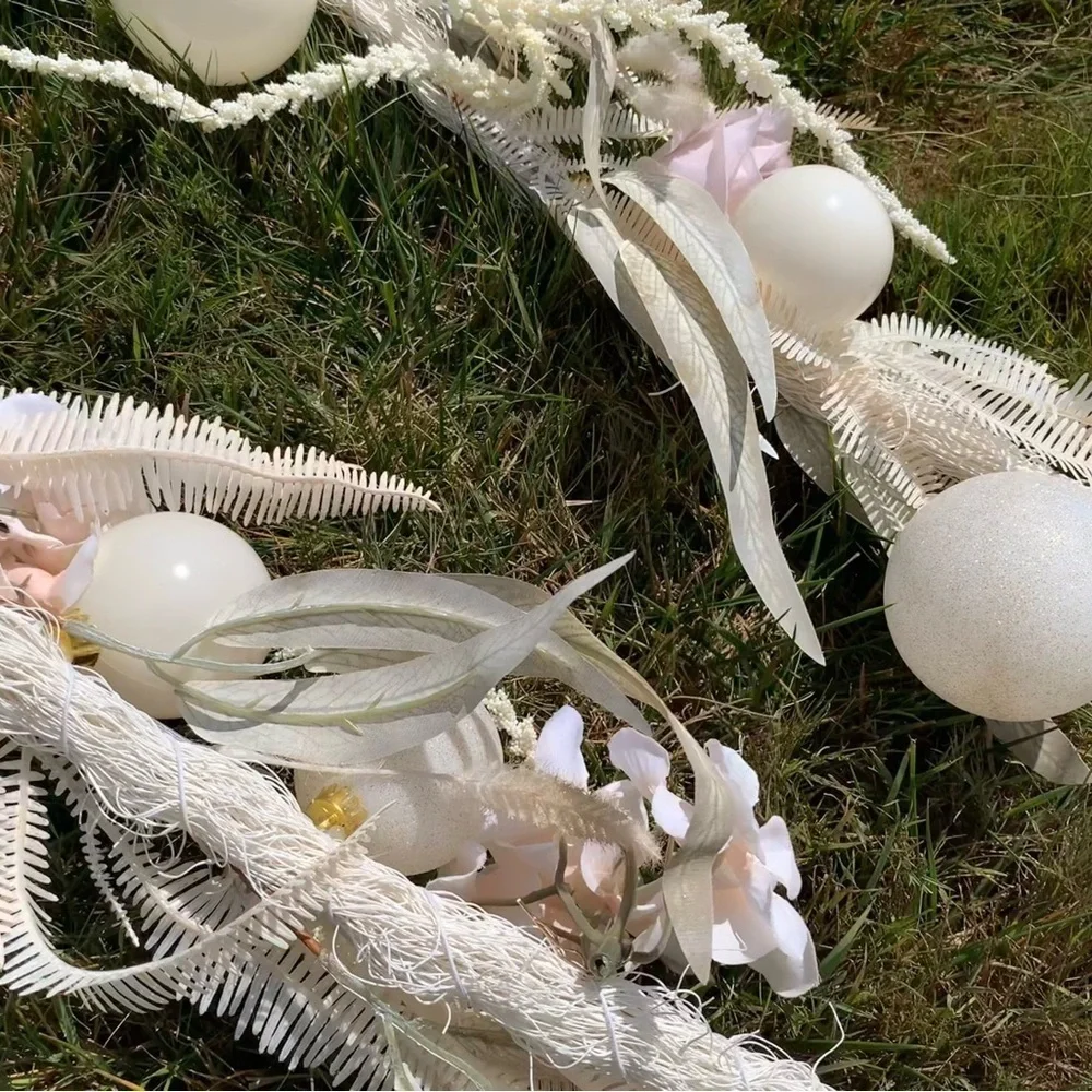 Romantic Garland With Ornaments and Faux Florals
